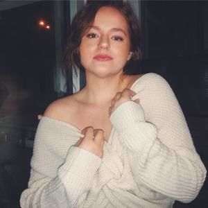 Meet your Posher, Dana